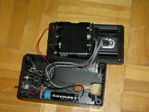 File:Ipodcharger-2.jpg
